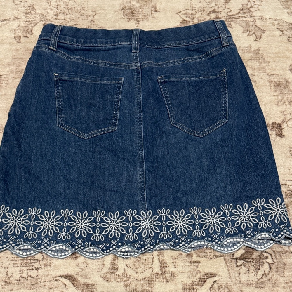Croft & Barrow Blue Denim Skirt with White Embroidery - Picture 3 of 4